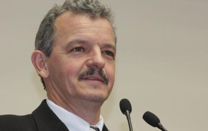 Ex-deputado da região assume superintendência do Incra em SC