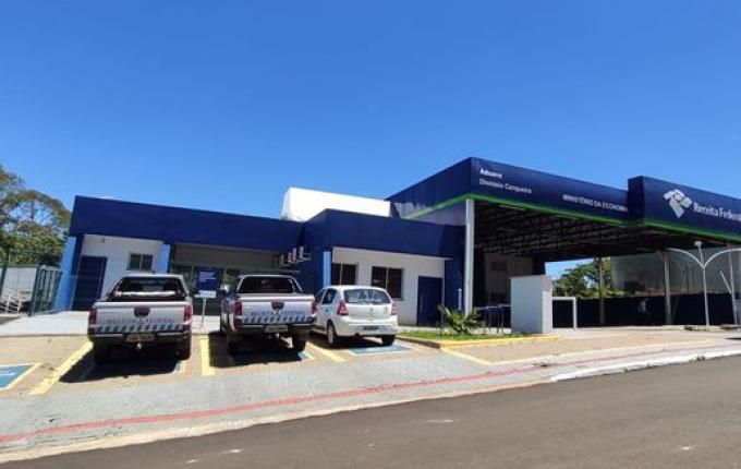 Delegado afirma que precisa flexibilizar regras para aumentar fluxo na fronteira