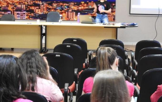 Saúde intensifica ações voltadas às mulheres no Outubro Rosa