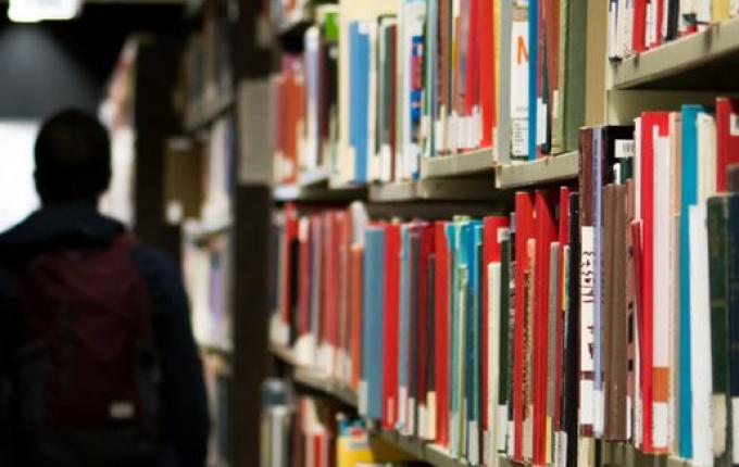 Concurso público com 10 mil vagas para educação é lançado em SC