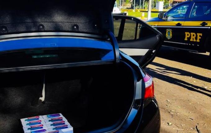 PRF apreende celulares durante fiscalização na BR-282 em Maravilha