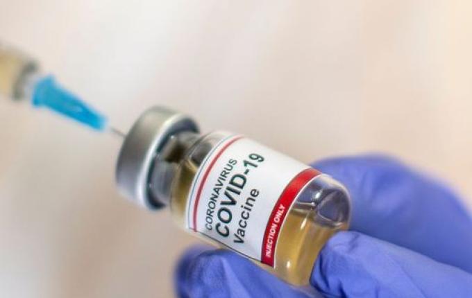 Vacina anti-Covid da UFMG deve ser testada em humanos a partir de novembro