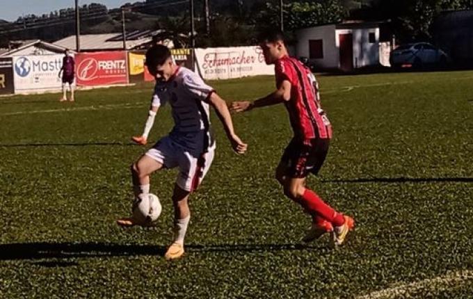 Nos descontos, Cometa consegue empate e sobrevive no Estadual