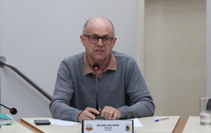 Vereador justifica apoio em projeto de contratação de servidores em Itapiranga