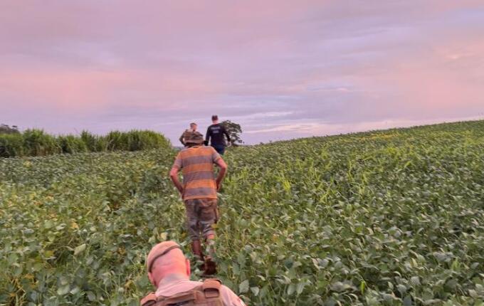 Polícia Civil apreende arma em investigação de tráfico de drogas em Itapiranga