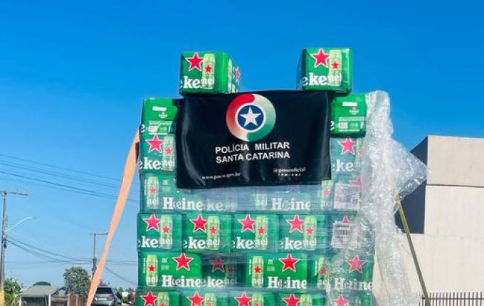 Carga de R$ 21 mil em cerveja é apreendida pela PM em Dionísio Cerqueira