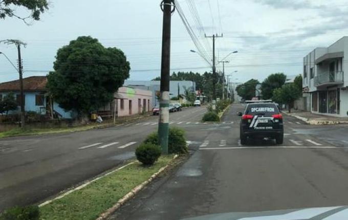 Polícia Civil flagra estabelecimentos em funcionamento após decreto