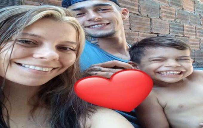 Família pede auxílio após perder tudo em incêndio em Itapiranga
