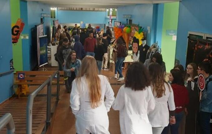 Feira das Profissões movimenta a Unoesc São Miguel