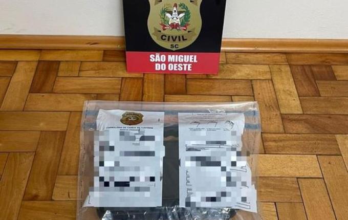 Polícia Civil apreende pistola usada em discussão sobre dívida em SMO