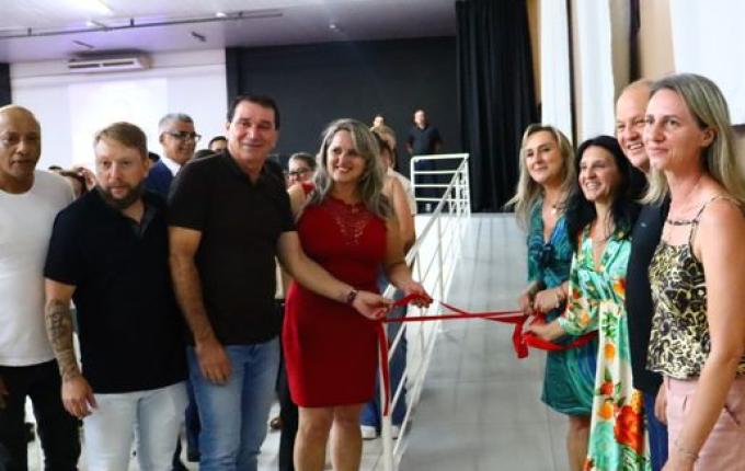 Evento com Geraldo Peçanha marca inauguração das melhorias no Centro de Eventos de Campo Erê