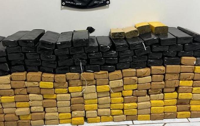Operação policial apreende 190 kg de maconha em Cunha Porã