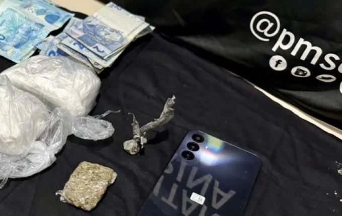 Mulher é presa por tráfico de drogas em São Miguel do Oeste