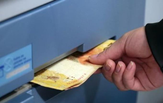 Estado publica regras para as instituições financeiras que vão atender a população