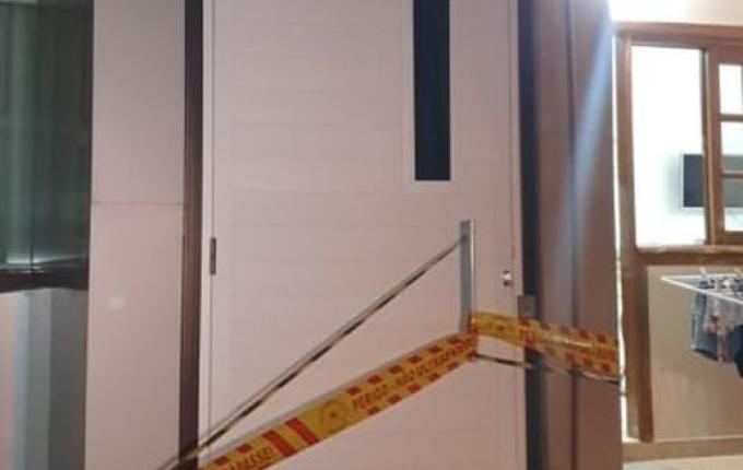 Morre criança de Mondaí que ficou prensada em elevador de prédio residencial