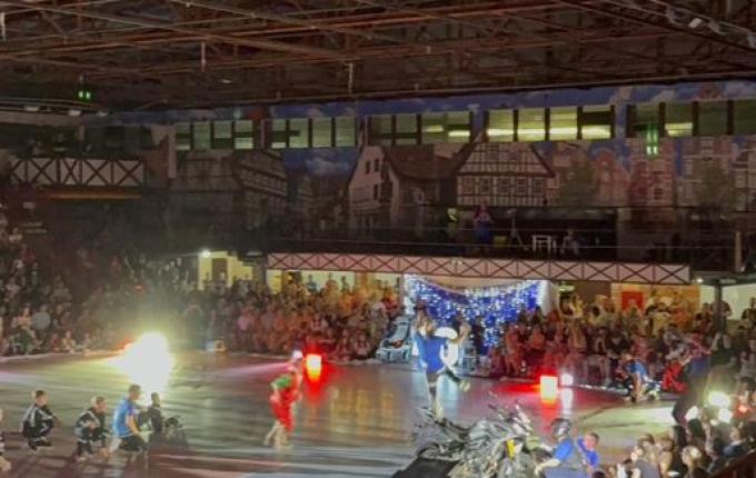 Danúbio Azul promove espetáculo de Natal para celebrar 40 anos