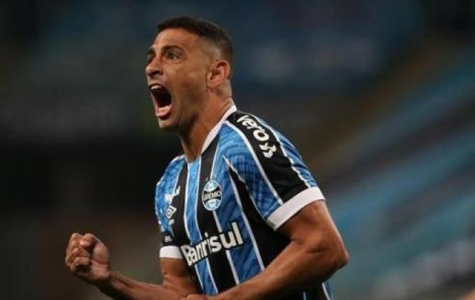 No sufoco! Grêmio vence Novo Hamburgo por 4 a 3 e está na final do Gaúchão