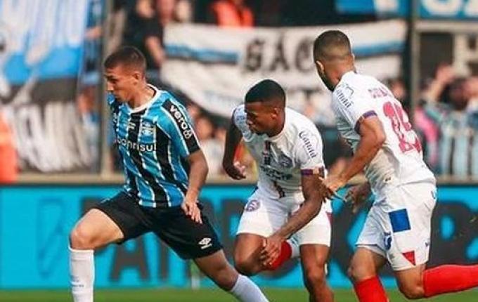 Grêmio usa reservas e perde para o Bahia no Alfredo Jaconi