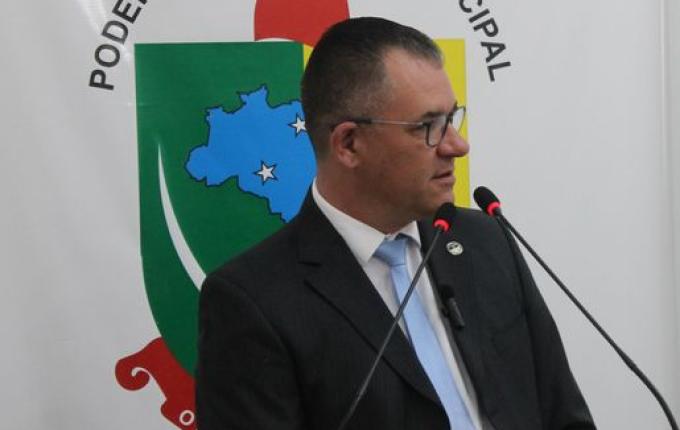 Prefeito de Itapiranga assume segundo mandato