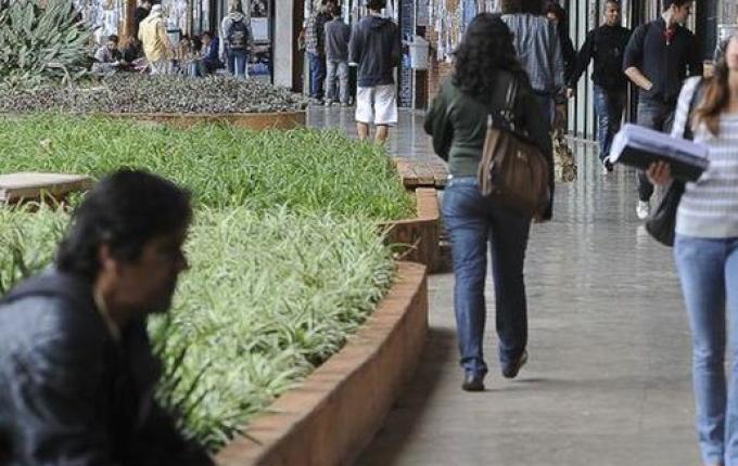 Cobrança de mensalidade em universidades públicas será debatida nesta quinta-feira