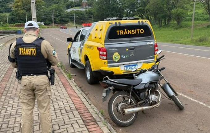 Motocicleta furtada em Campo Erê é recuperada em Francisco Beltrão