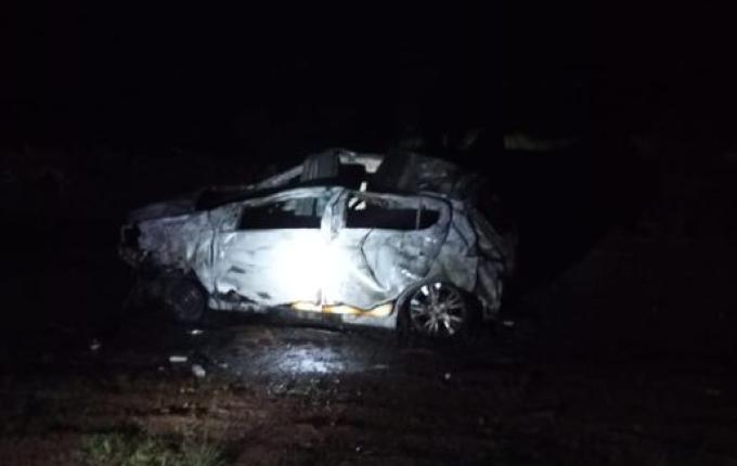 Acidente seguido de incêndio deixa homem ferido na SC-283