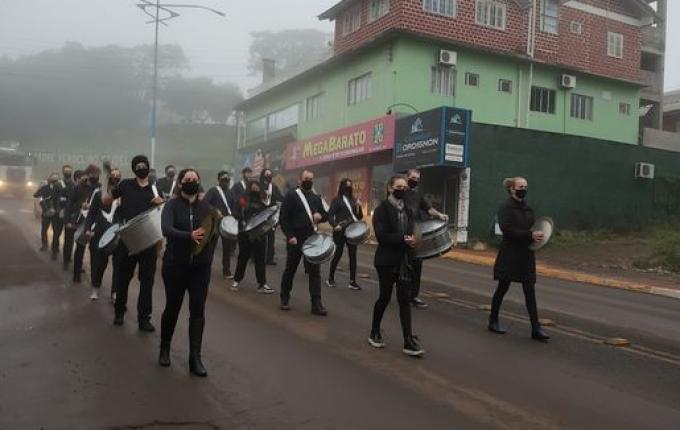 Vídeo: Apresentações da Fanfarra e Banda Municipal marcam passagem dos 31 anos de Iporã do Oeste