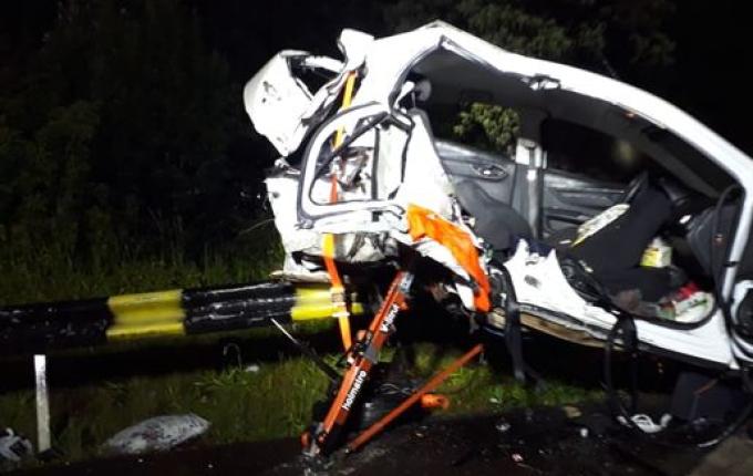 Morre a quarta jovem ferida em acidente na BR-282