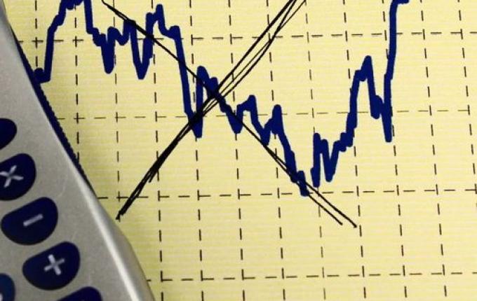 INSS fora da meta é "bomba fiscal" para arcabouço, dizem economistas