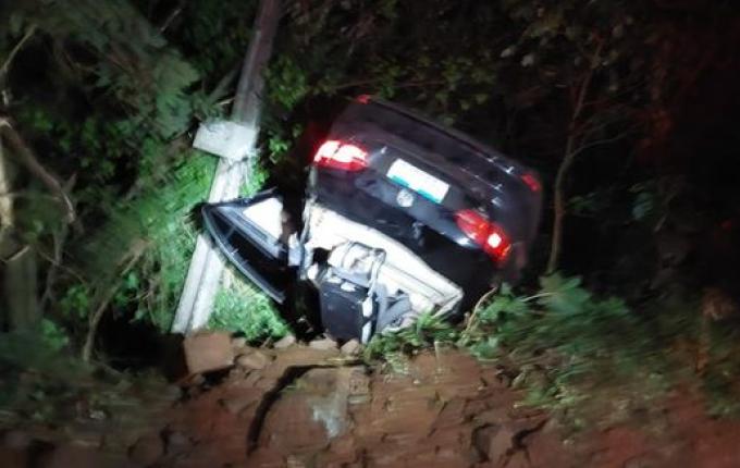 Bombeiros reanimam homem após grave acidente de trânsito no Oeste de Santa Catarina