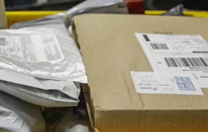 Relator exclui taxação de compras internacionais de projeto no Senado