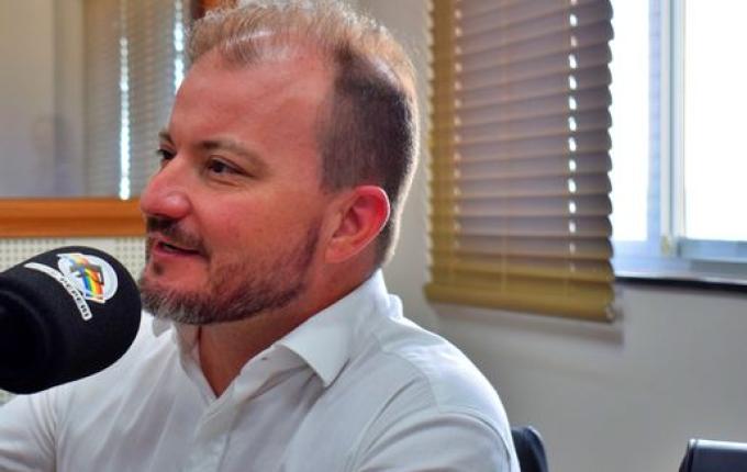 Peperi Debates discute redução da jornada máxima de trabalho semanal