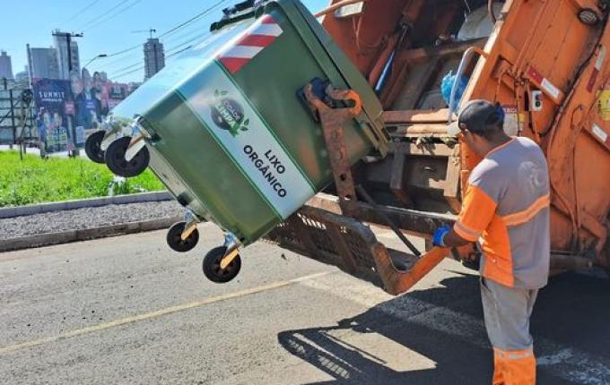 Município instala contêineres para lixo orgânico em novos bairros de SMO