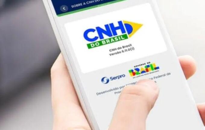 Pedidos de carteira de motorista têm salto de 600% em SC após aplicativo CNH do Brasil