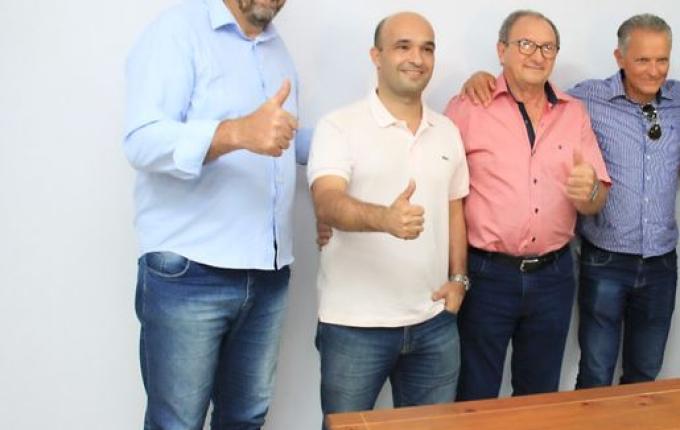 São João do Oeste recebe mais de três milhões e 500 mil reais para pavimentação asfáltica