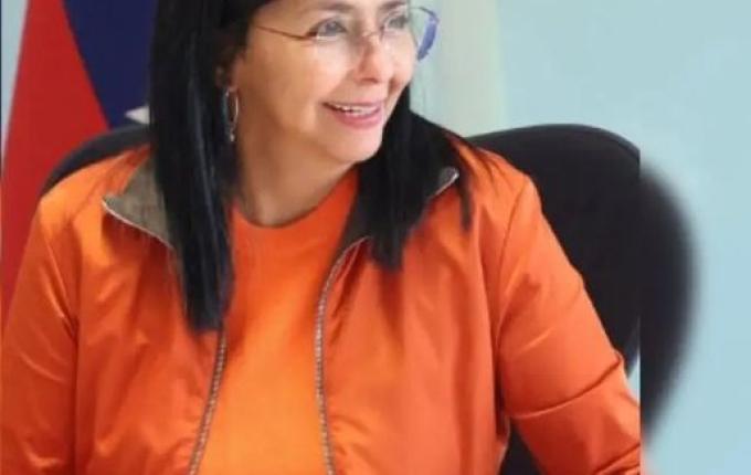 Forças Armadas reconhecem Delcy Rodríguez como presidente interina da Venezuela