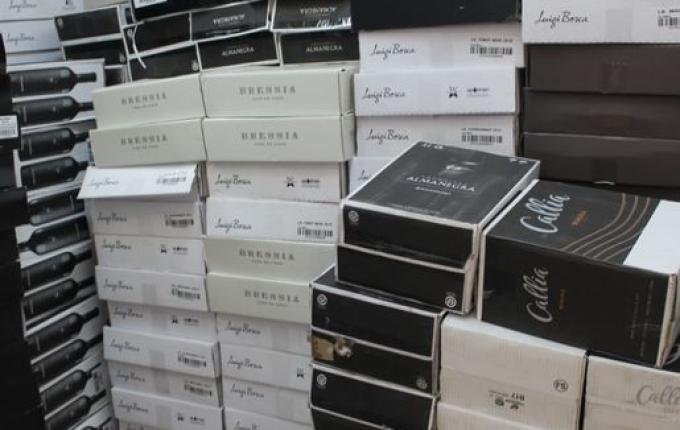 Mais de 30 mil garrafas de vinhos foram apreendidas somente esse ano na região