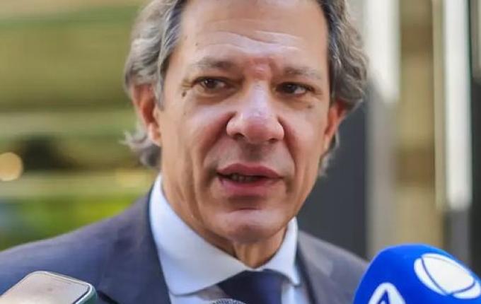 Defesa e Fazenda fecharão proposta de corte de gastos nesta quarta