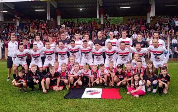 Cometa empata e é eliminado da final do Regional