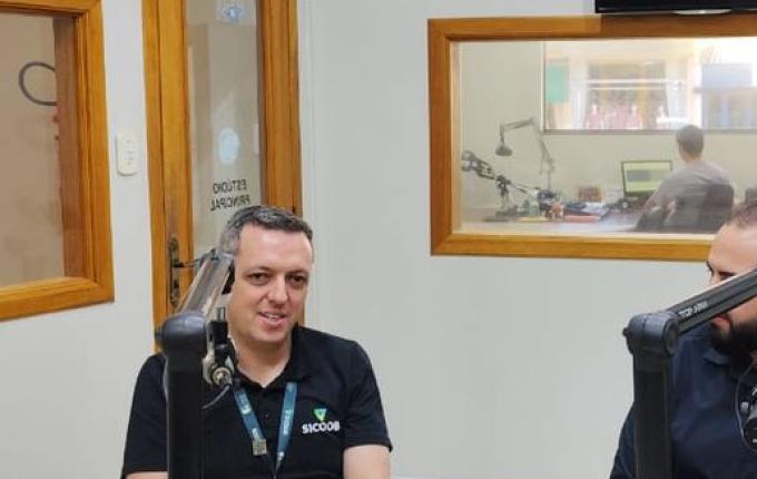 Sicoob reforça convite para assembleias em São José do Cedro e Princesa