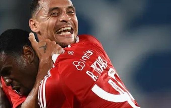 Inter vence o Nacional e só depende de si para avançar na Libertadores