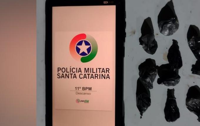 Polícia Militar prende homem por tráfico de drogas em Descanso