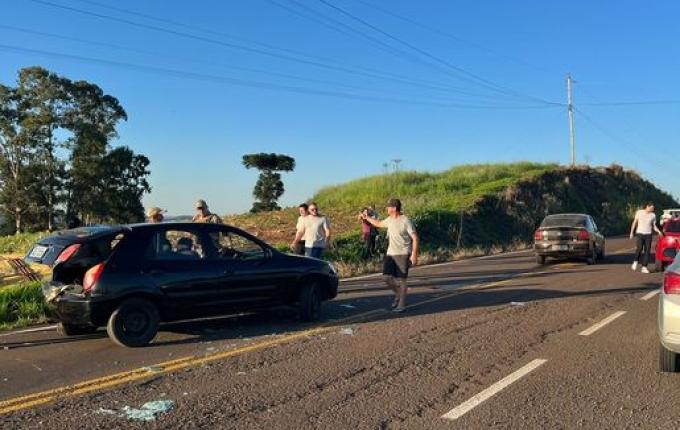 Homem fica ferido em colisão lateral na SC-492 em Barra Bonita