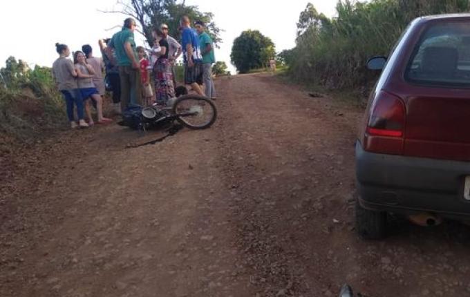 Adolescente fica ferido em acidente no interior de São José do Cedro