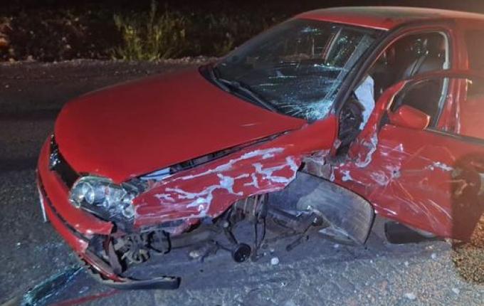 Colisão frontal na SC-305 deixa um ferido em Campo Erê