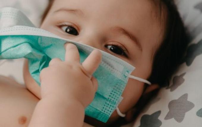 Crianças também podem usar máscara? Entenda!