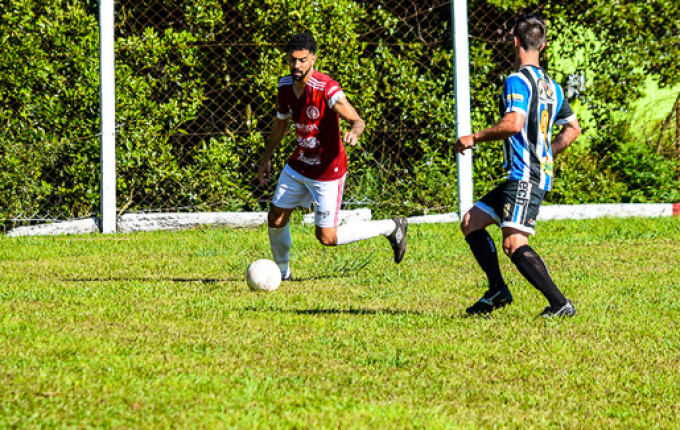 Inter da Fátima marca gol, controla o jogo e vence Grêmio Guamerim nas semifinais