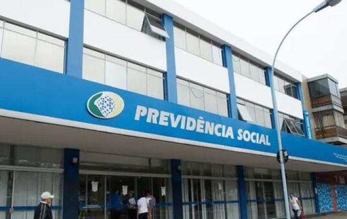 Mais de 473 mil pessoas pediram devolução de descontos de associações no INSS nesta quarta