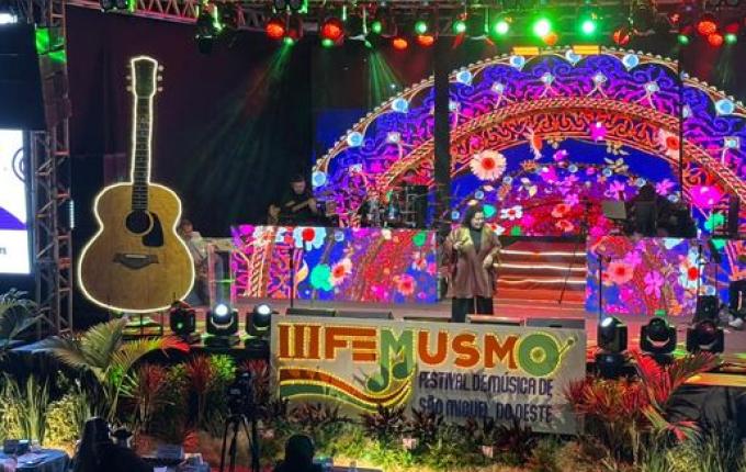 Segundo dia do FEMUSMO destaca talentos nas categorias Popular e Gospel