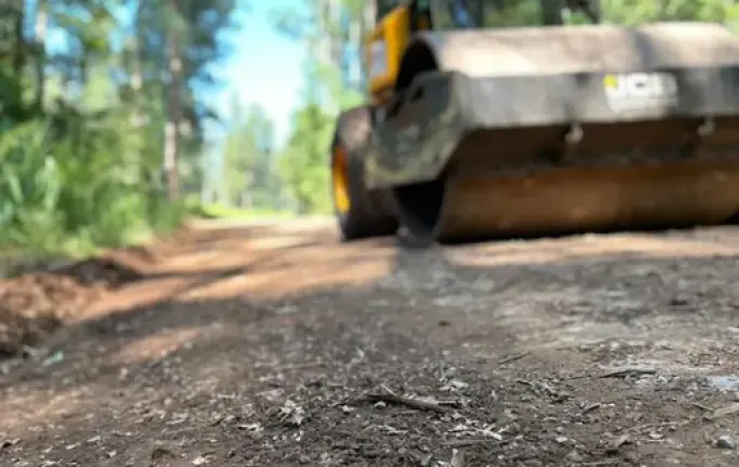 Obras melhoram estrada geral da Linha São Vendelino